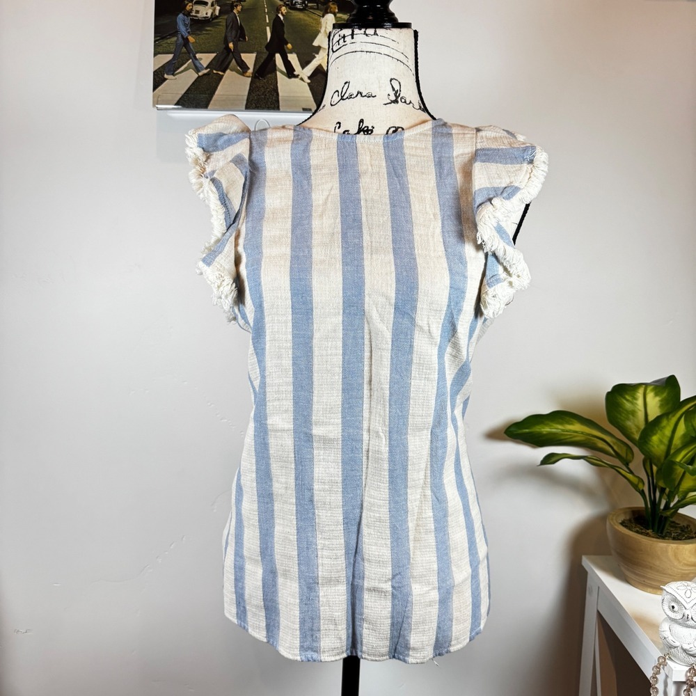 Doe & Rae Striped Fringed Flutter Sleeve Casual Top Blue Beige Size‎ S